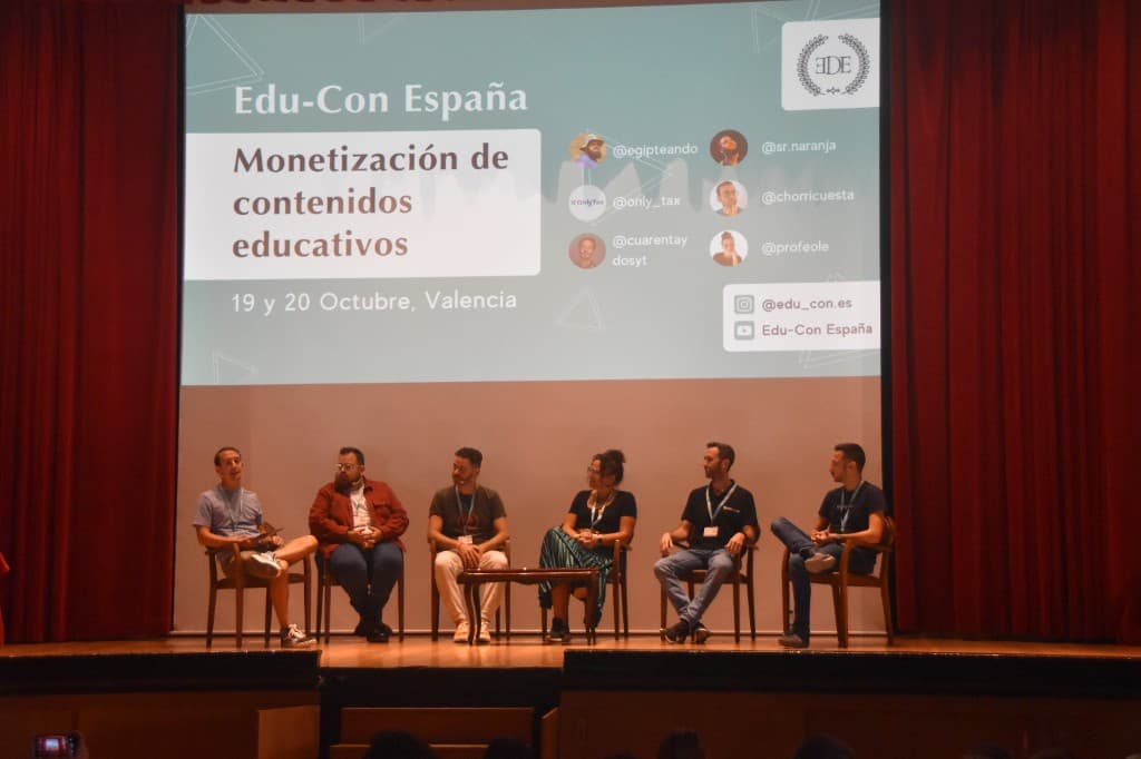 Panel de creadores en Edu-Con España